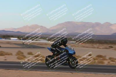 media/Dec-01-2024-TrackXperience (Sun) [[fa1e166fcf]]/Level 2/Session 2 (Turn 12 Speed Pans)/